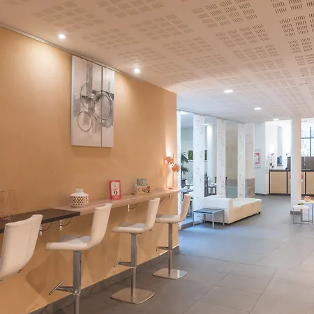 Appart'city Confort Centre 3*