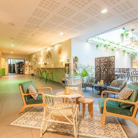 Appart'city Confort Centre Апарт-готель 3*